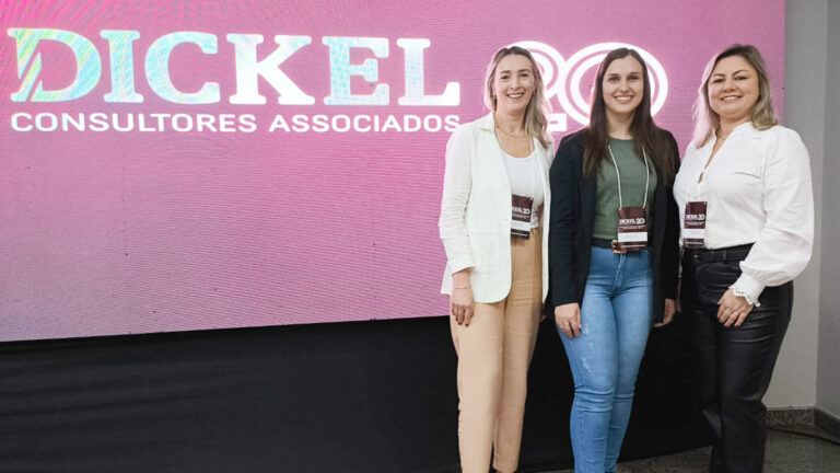 Leia mais sobre o artigo Equipe administrativa participa de seminário que prepara cooperativas para o futuro