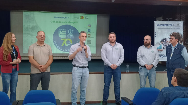 Leia mais sobre o artigo Cooperativa Nossa Terra fortalece o debate sobre Agricultura Familiar em Seminário Regional em Sertão/RS