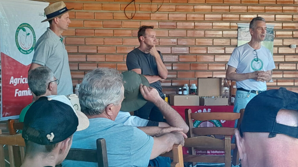 Leia mais sobre o artigo Tarde de Campo: manejo orgânico e tecnologia marcam encontro técnico sobre a cultura do tomate em Getúlio Vargas