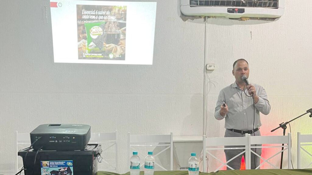 Leia mais sobre o artigo Intercooperação em foco: Nossa Terra e Coacepa se unem para impulsionar a produção de feijão em Pitanga (PR)